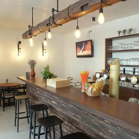 萨拉斯酒店 酒店 Šenov