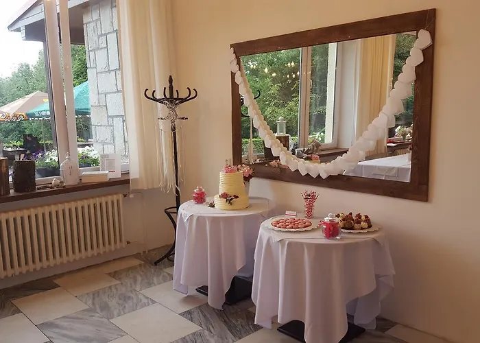 Отель Salas 3*